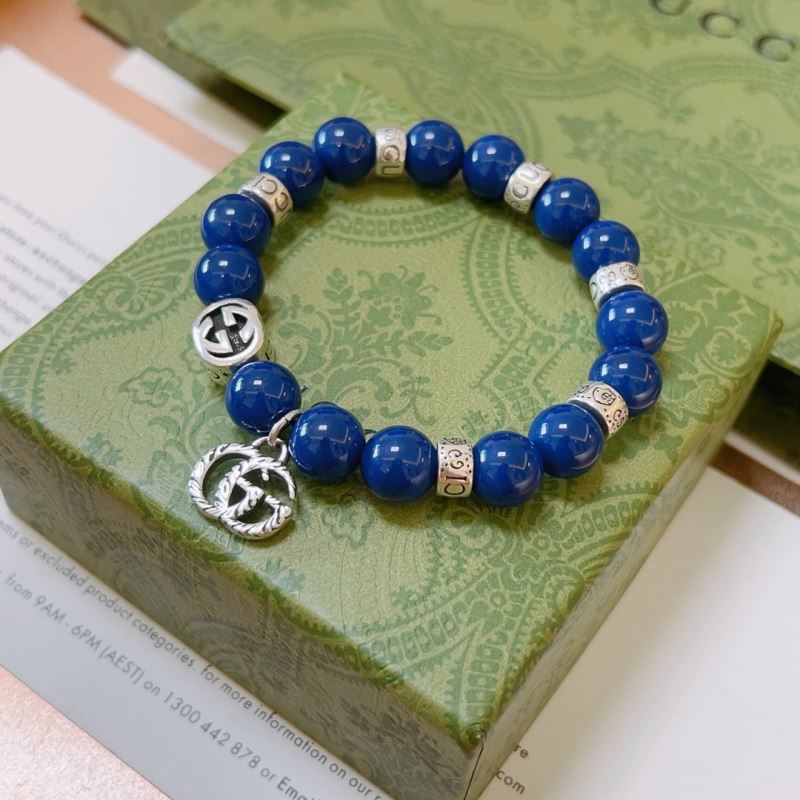G*u*i bracelets
